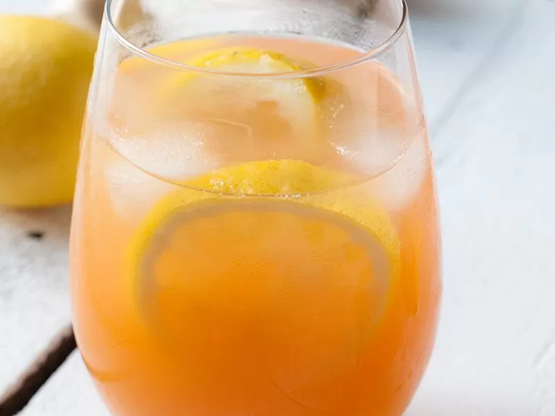 Ginger Peach Orange Vodka Cocktail Sumer Screwdriver
