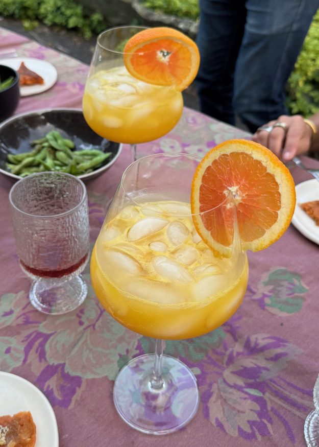 OMG (Orange, Mango, Ginger) Spritz